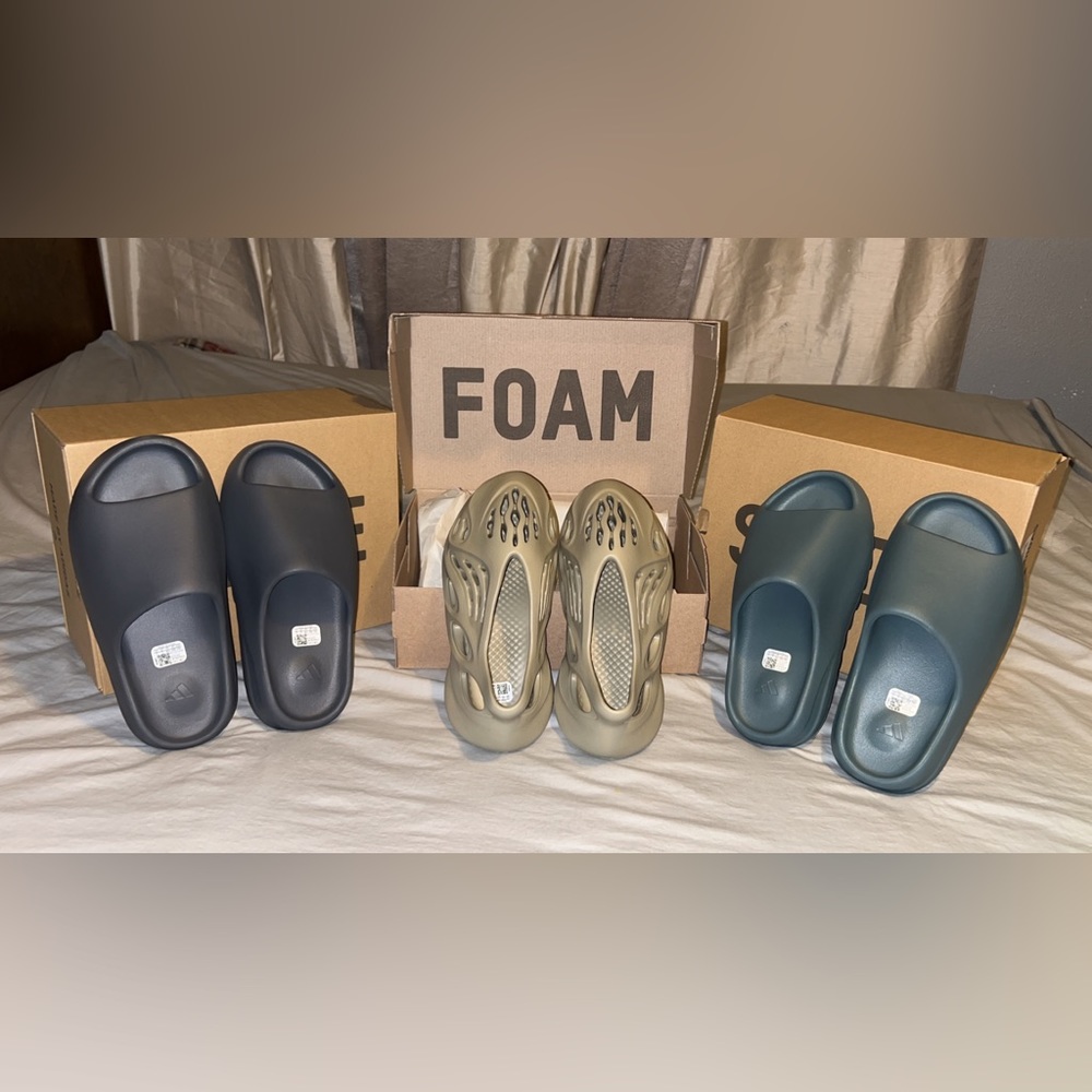 Yeezy bundle - Picture 2 of 3